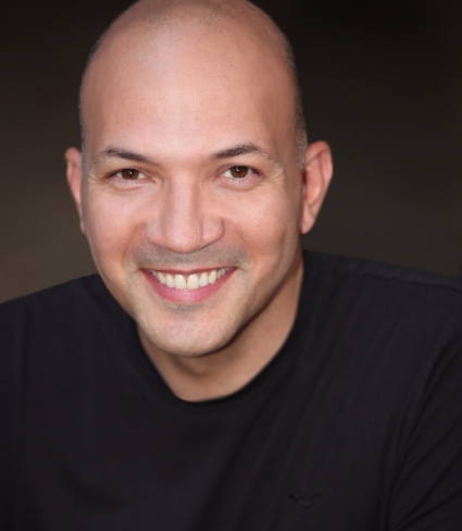 Chris Vasquez Headshot